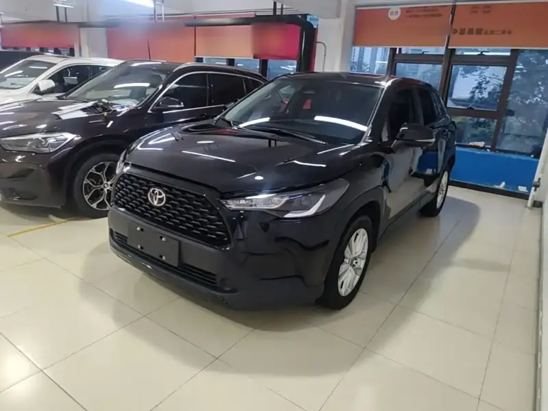 Toyota Corolla Cross, 2025