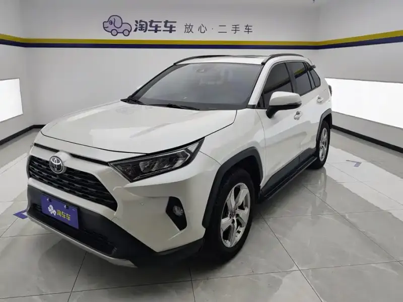 Toyota RAV4, 2021