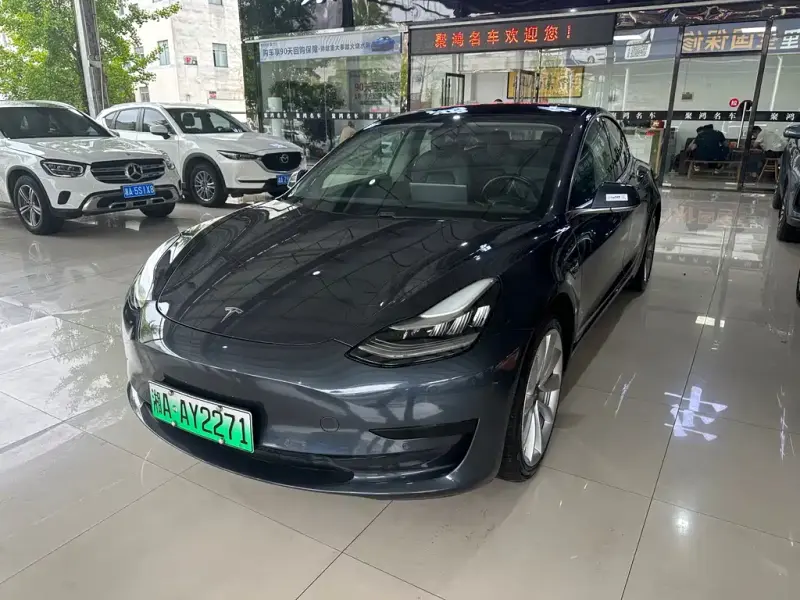 Tesla Model 3, 2020