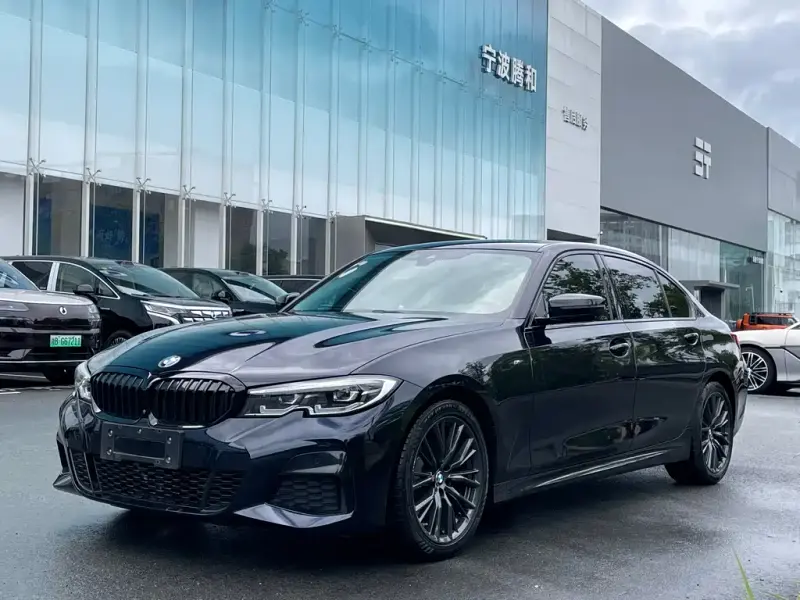 BMW 3 Series, 2021