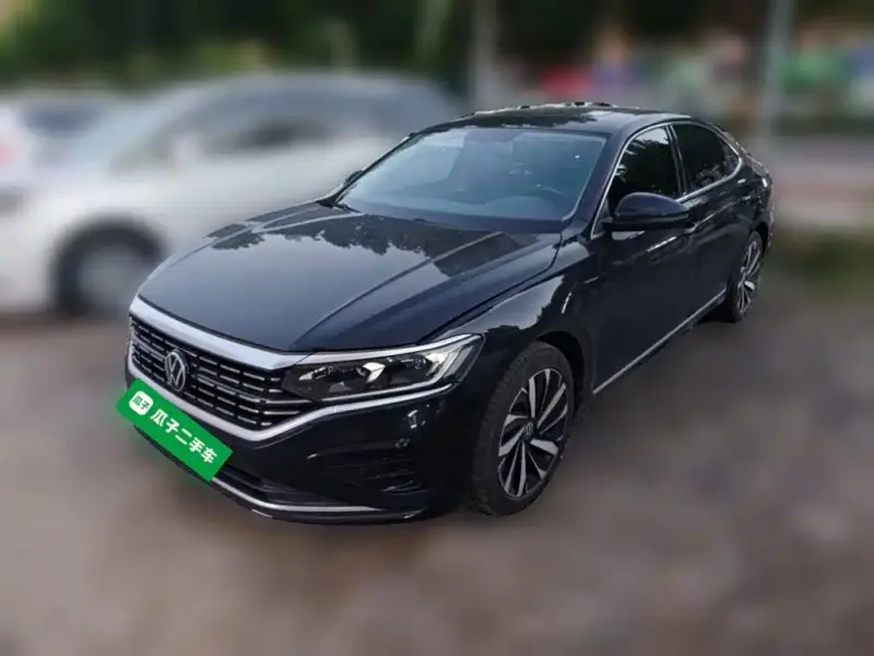 Volkswagen Passat, 2022