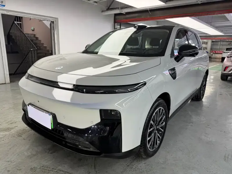 Leapmotor B10, 2025