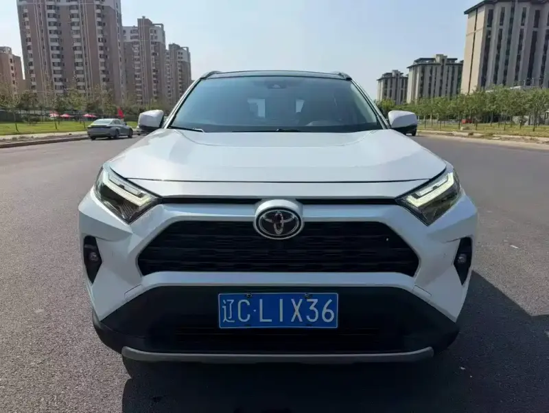 Toyota RAV4, 2024
