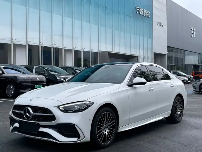 Mercedes-Benz C-Class, 2024