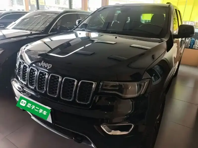Jeep Grand Cherokee (Import), 2019