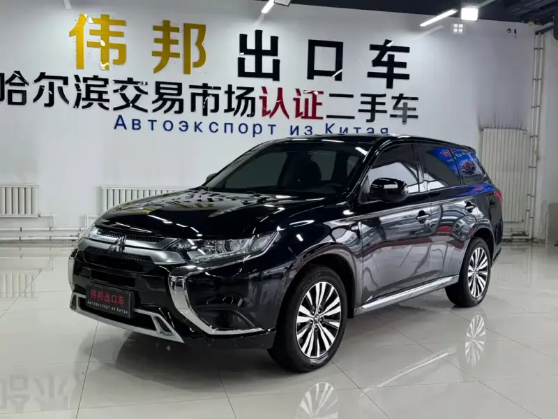 Mitsubishi Outlander, 2023