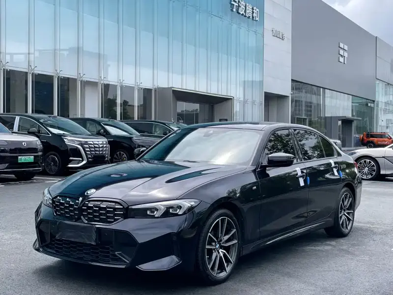 BMW 3 Series, 2022