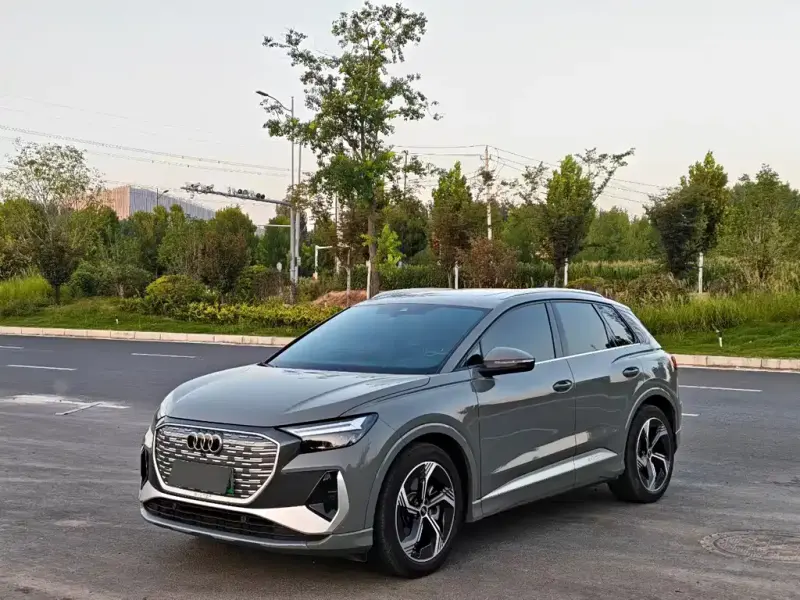 Audi Q4 e-tron, 2024