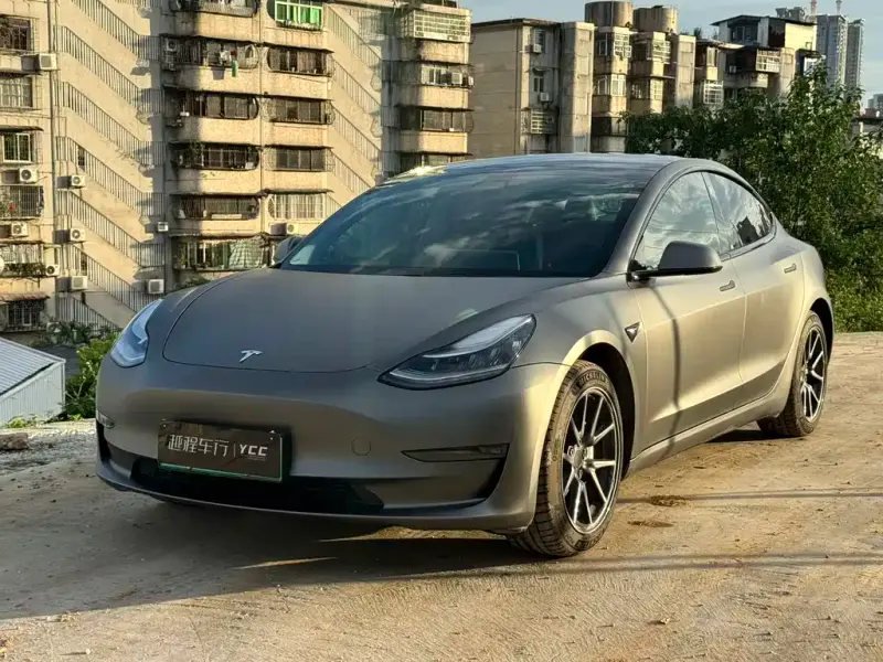 Tesla Model 3, 2019
