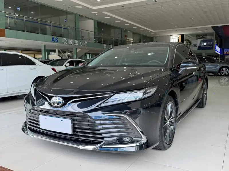 Toyota Camry, 2023