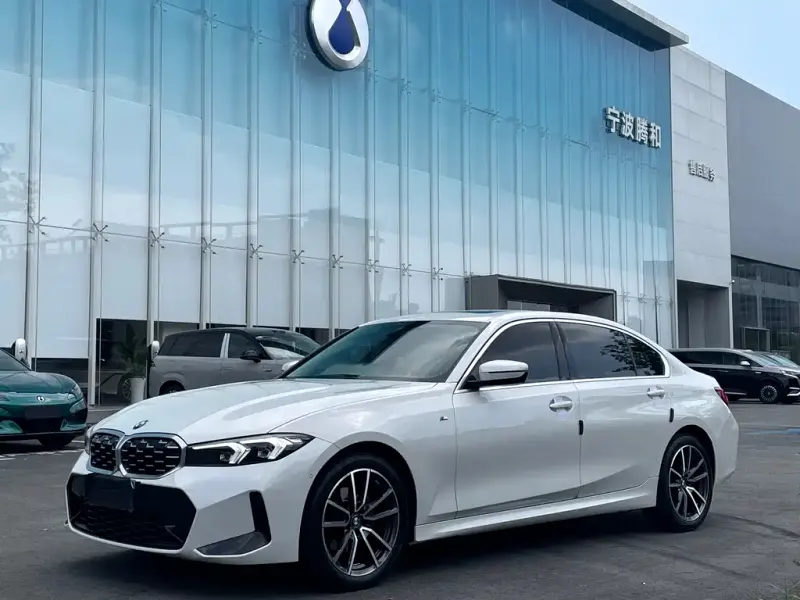 BMW 3 Series, 2024