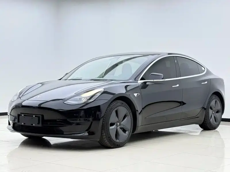 Tesla Model 3, 2020