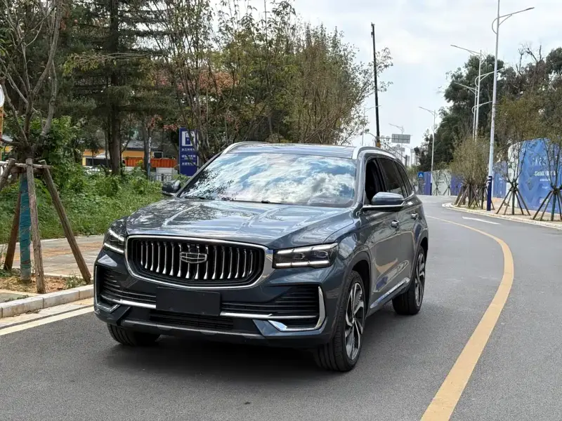 Geely Xingyue L, 2022