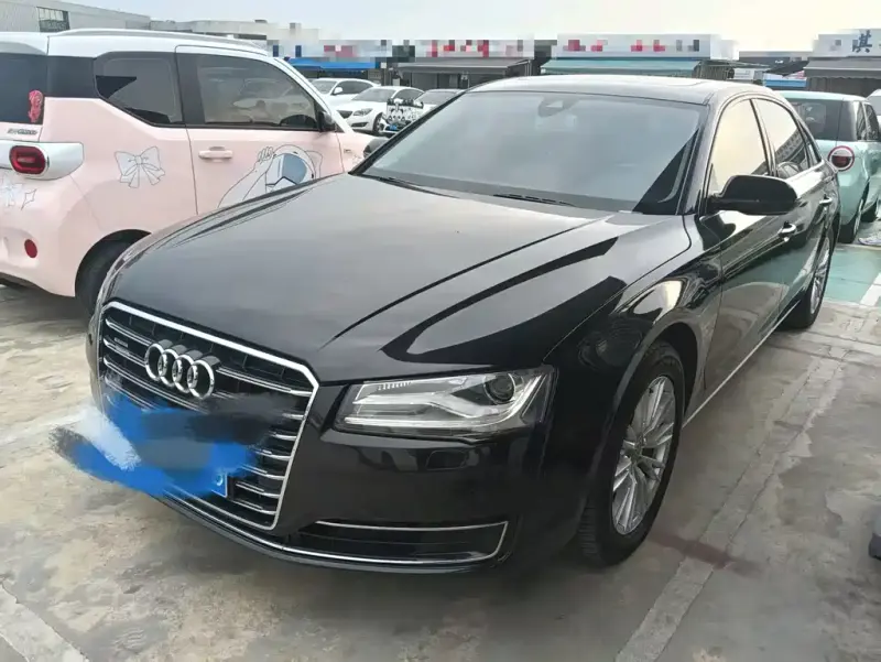 Audi A8, 2015