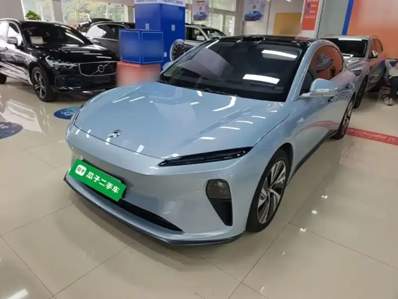 NIO ET5, 2025