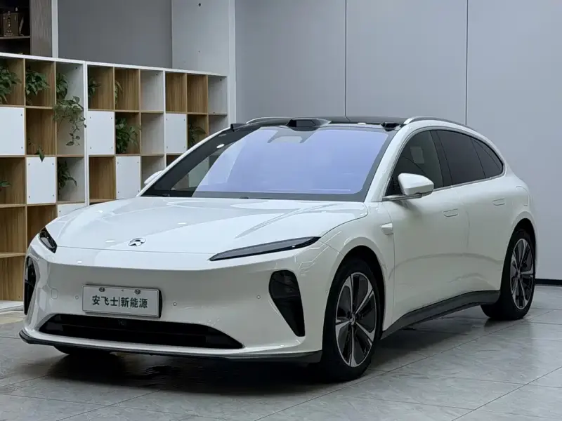 NIO ET5T, 2024