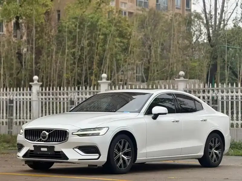 Volvo S60, 2024