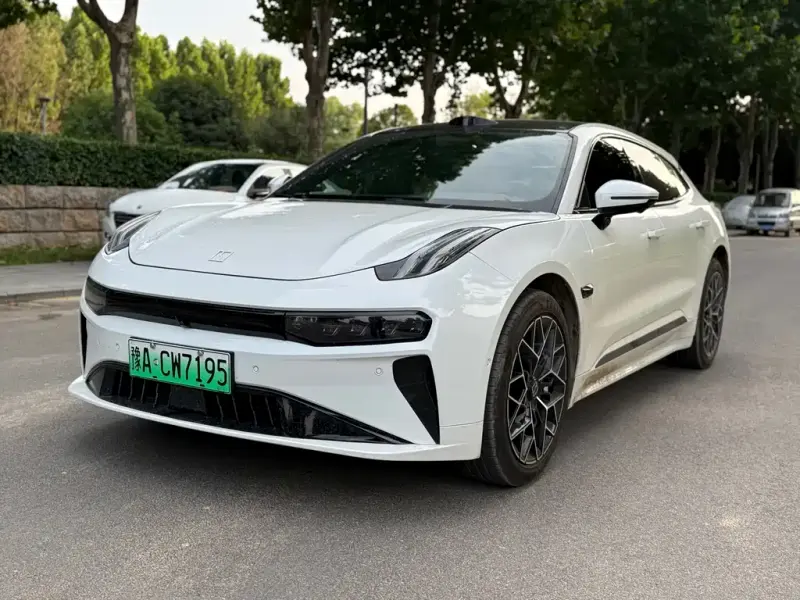 Zeekr 001, 2024