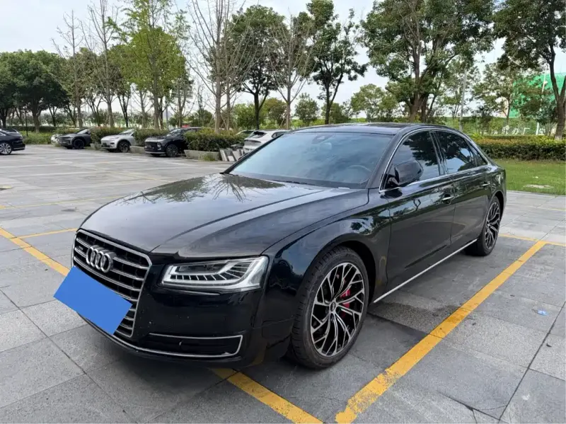 Audi A8, 2016
