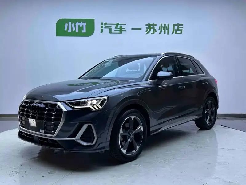 Audi Q3, 2022
