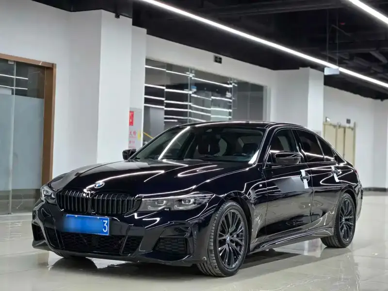 BMW 3 Series, 2022