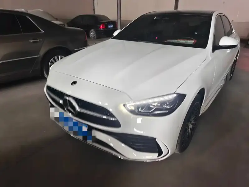 Mercedes-Benz C-Class, 2024
