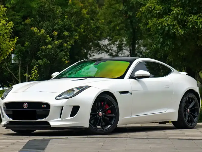 Jaguar F-TYPE, 2014
