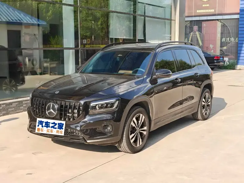Mercedes-Benz GLB, 2024