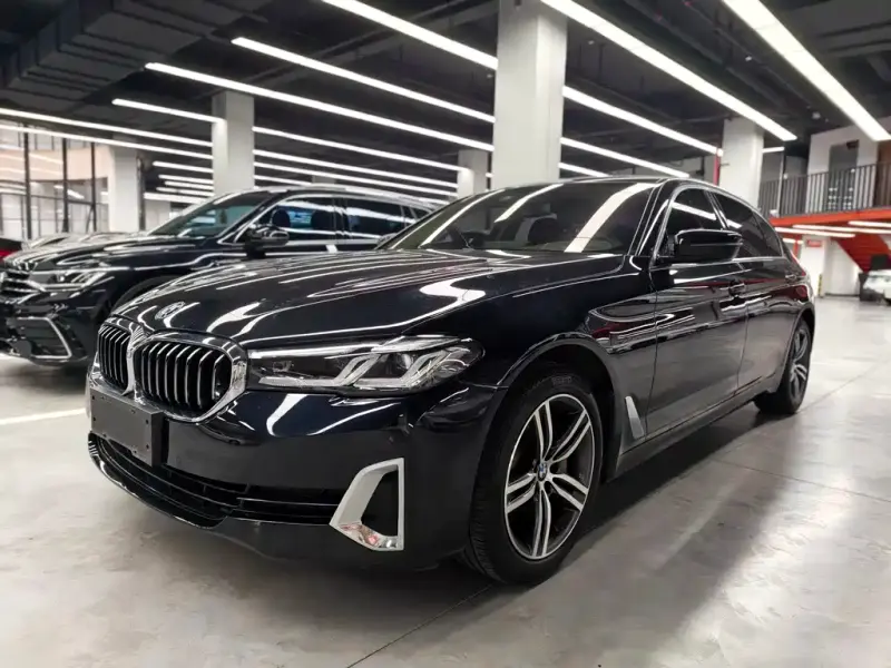 BMW 5 Series, 2021