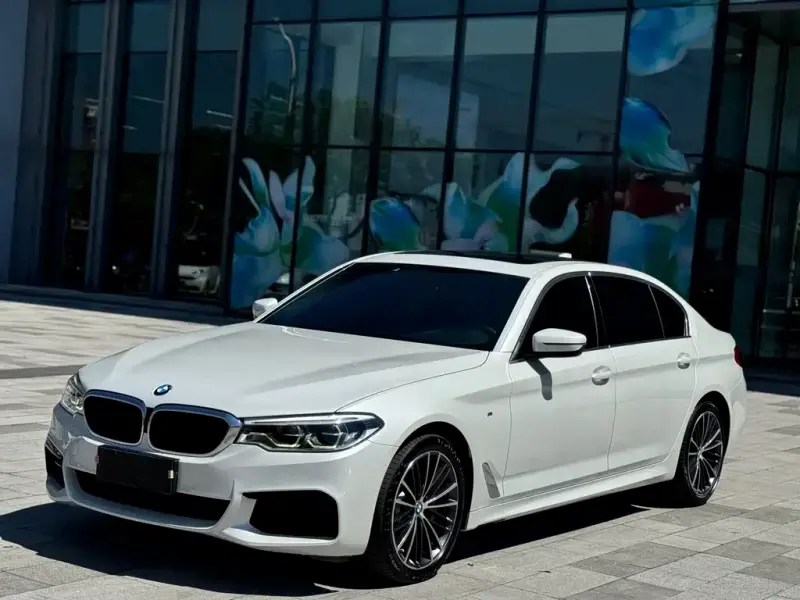 BMW 5 Series, 2020