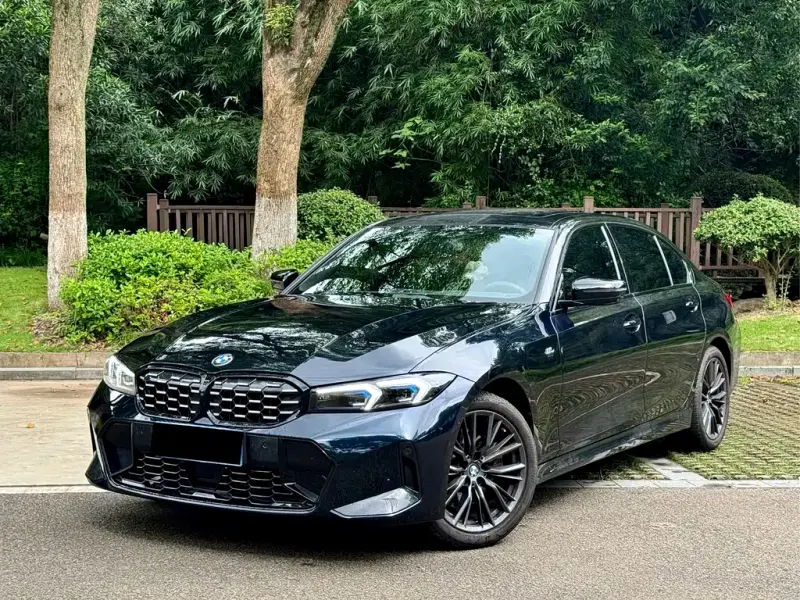 BMW 3 Series, 2023