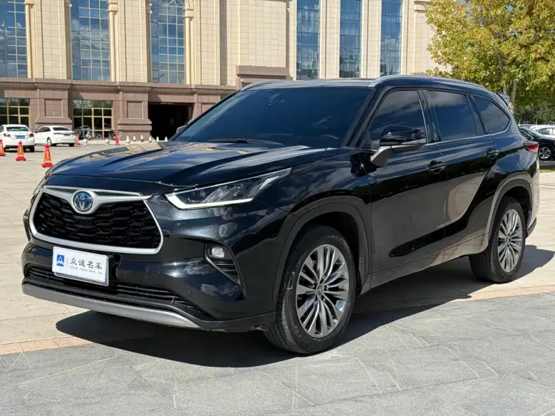 Toyota Highlander, 2022