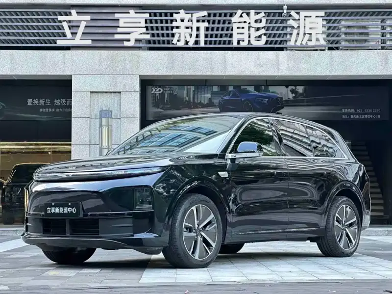 Li Auto Li L6, 2025