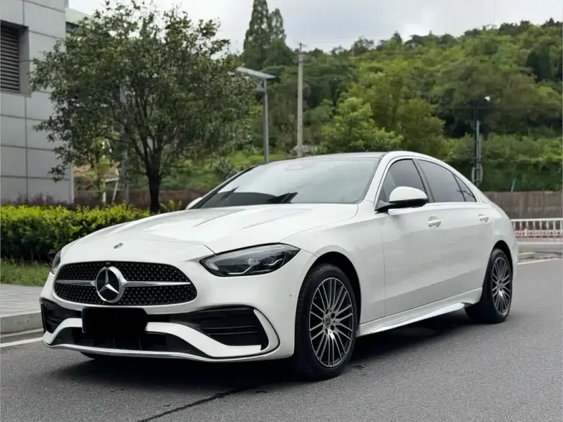 Mercedes-Benz C-Class, 2024