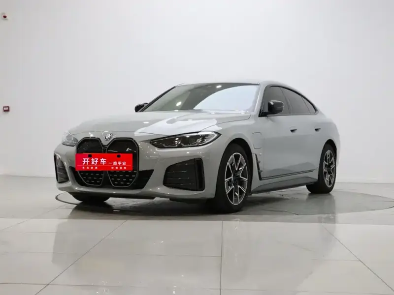 BMW i4, 2023