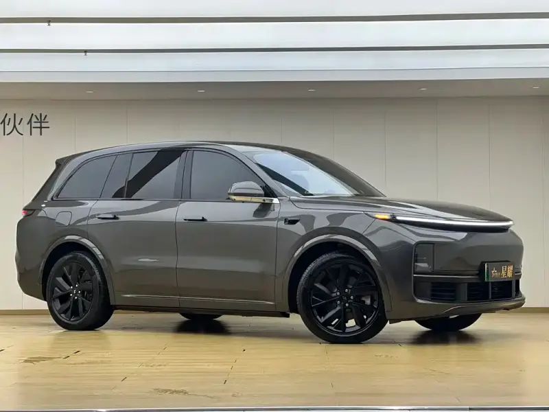 Li Auto Li L8, 2023