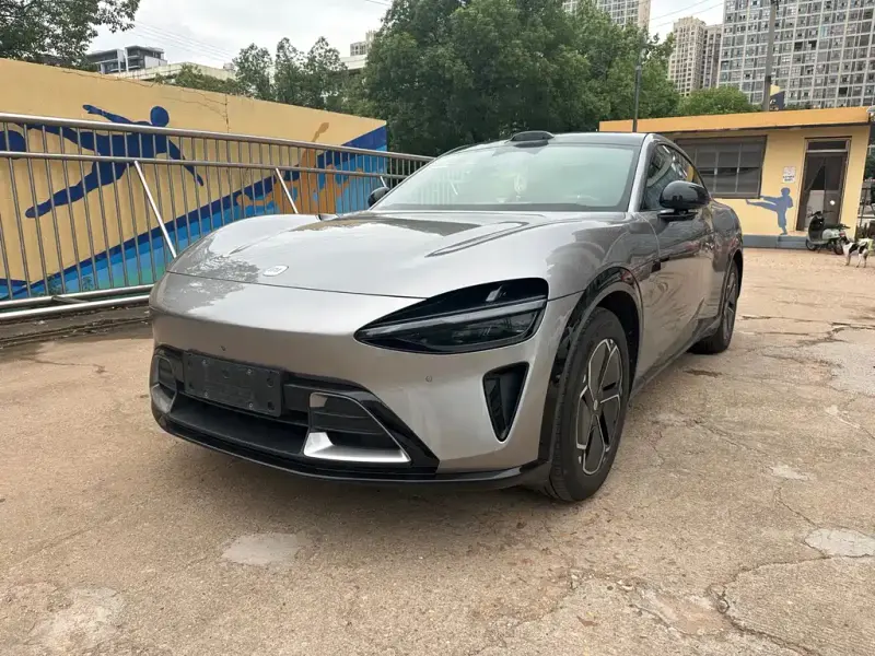 Xiaomi YU7, 2025