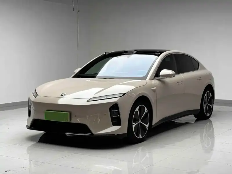 NIO ET5, 2025