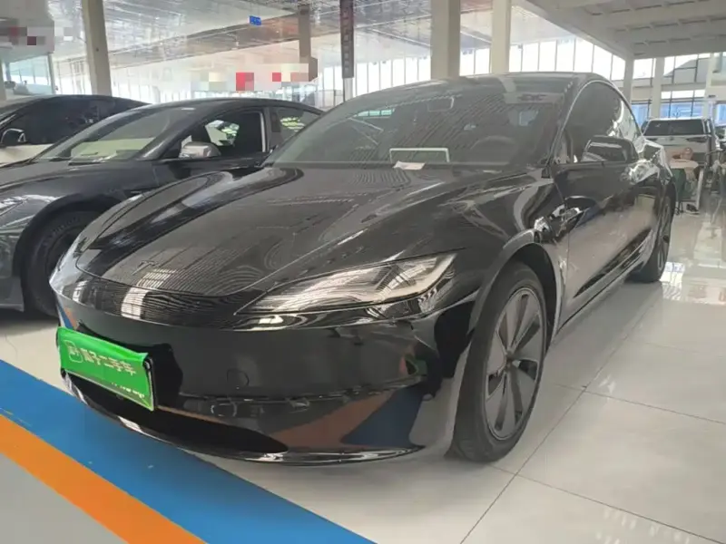 Tesla Model 3, 2025