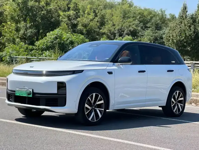Li Auto Li L6, 2025