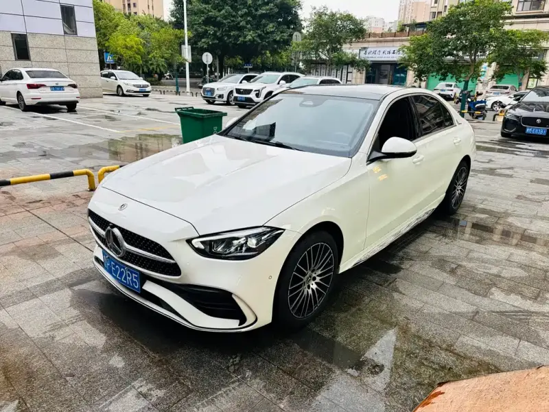 Mercedes-Benz C-Class, 2025