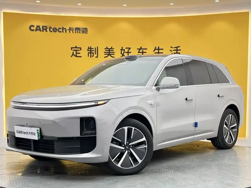 Li Auto Li L6, 2025