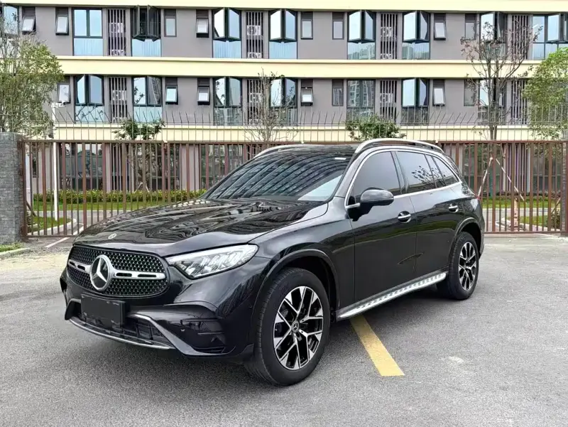 Mercedes-Benz GLC, 2023