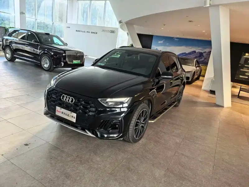 Audi Q5L, 2024