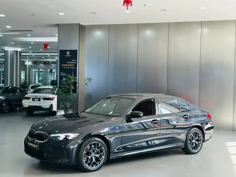 BMW 3 Series, 2025