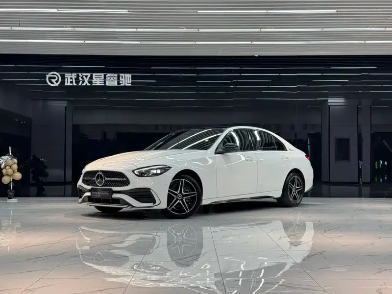 Mercedes-Benz C-Class, 2024