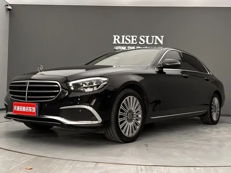 Mercedes-Benz E-Class, 2022