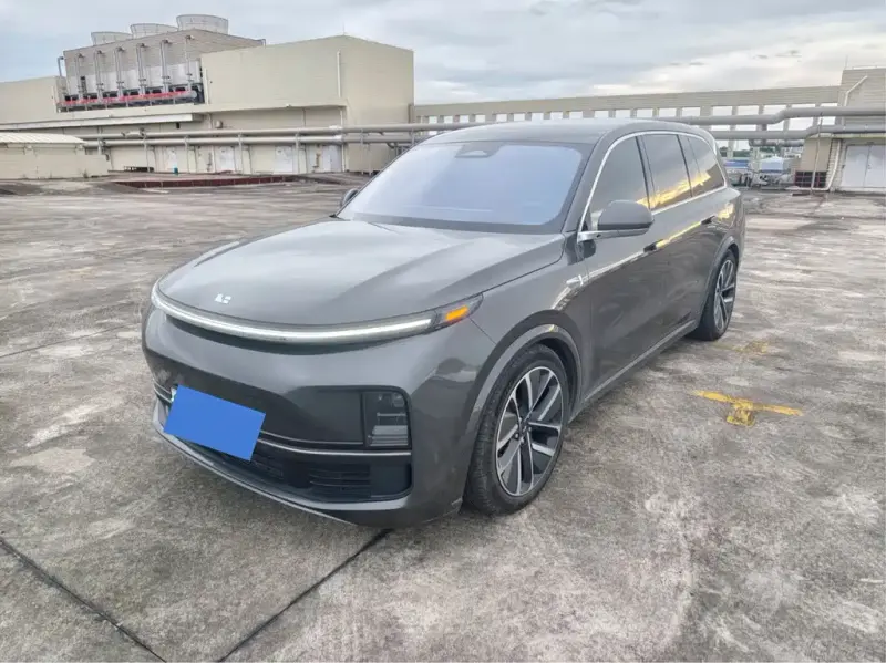 Li Auto Li L9, 2025