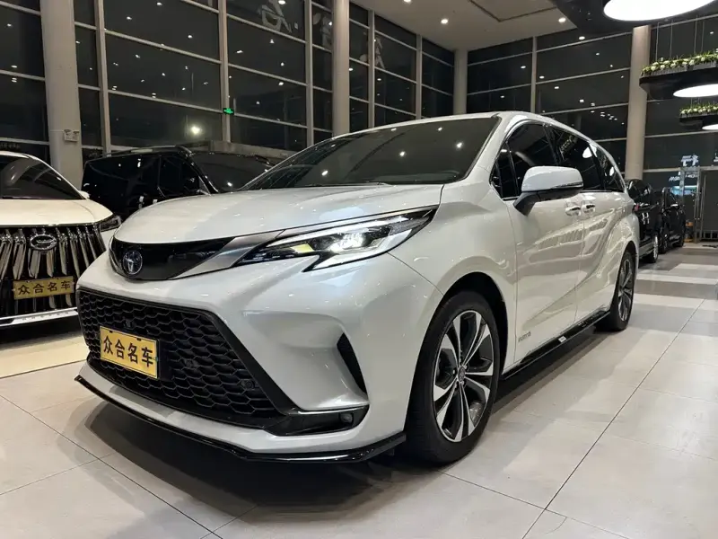 Toyota Granvia, 2023