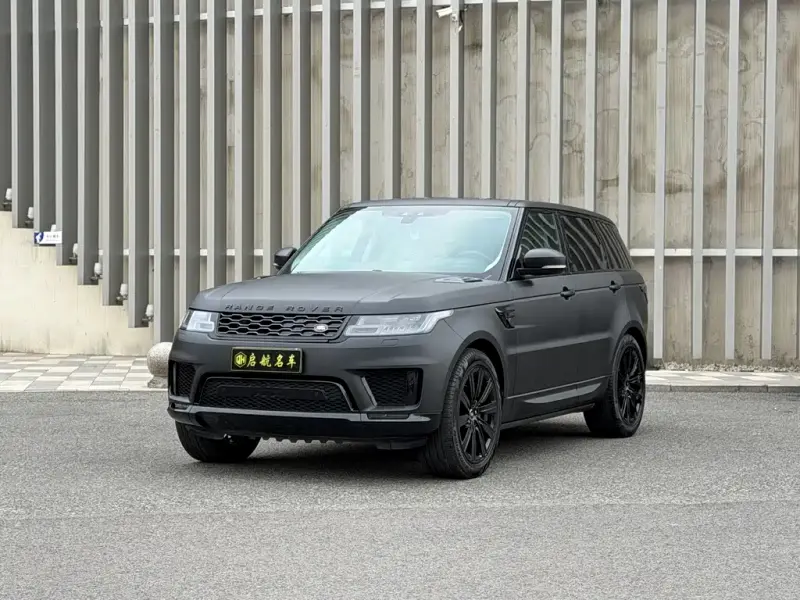 Land Rover Sport PHEV, 2021